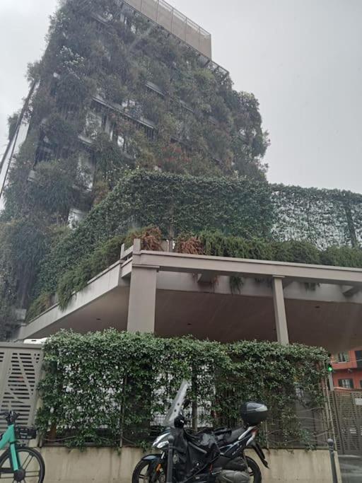Il Grande Blu Apartment มิลาน ภายนอก รูปภาพ